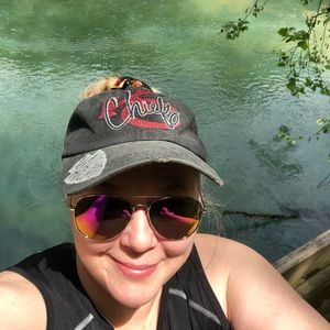 Meet your Posher, Christy